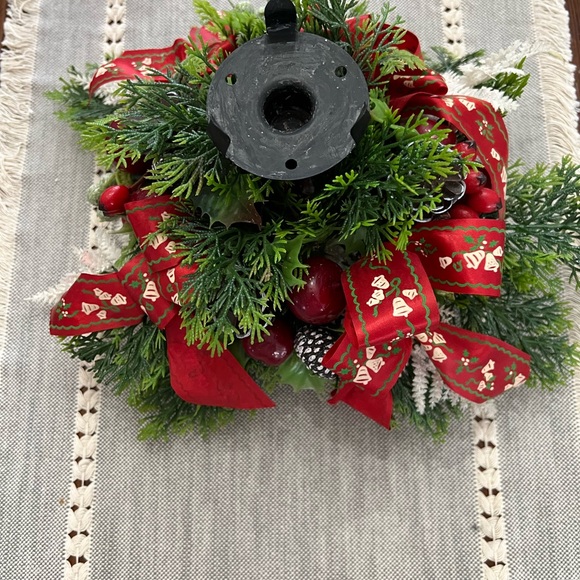 Christmas Candle Holders Table Centerpiece 1 Holders Pinecones,Berries,Ribbon - Picture 2 of 6